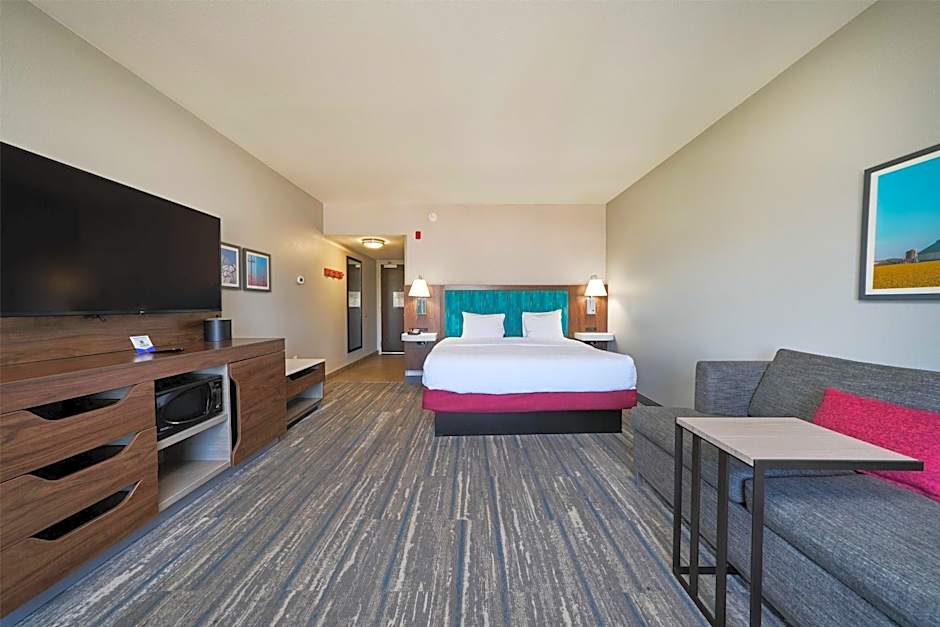 Hampton Inn & Suites Salinas