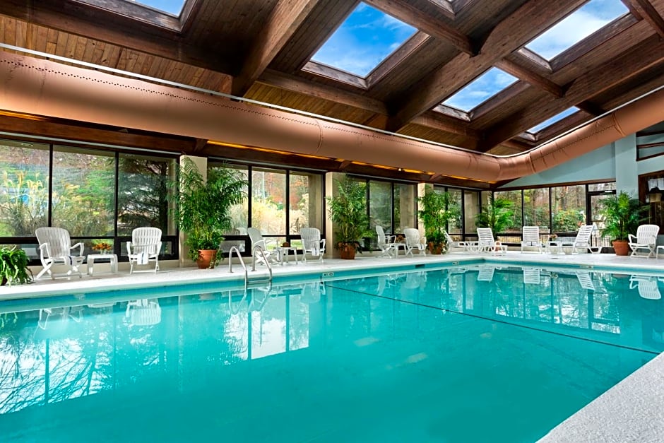 Meadowbrook Inn