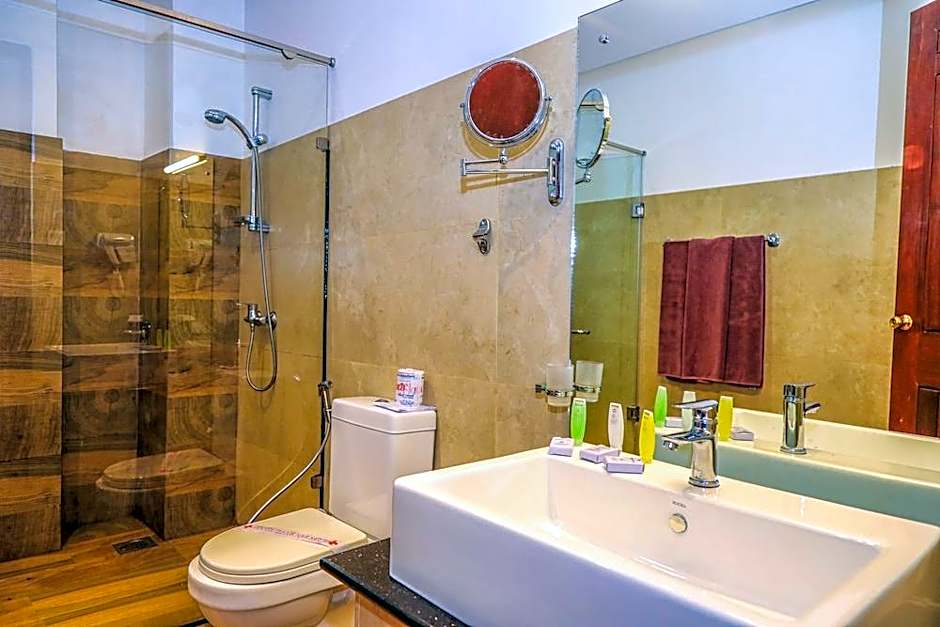 Oak Ray Regency Hotel