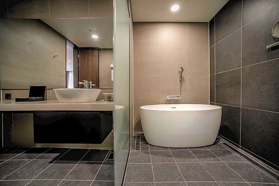 Best Western Plus Hotel Sejong