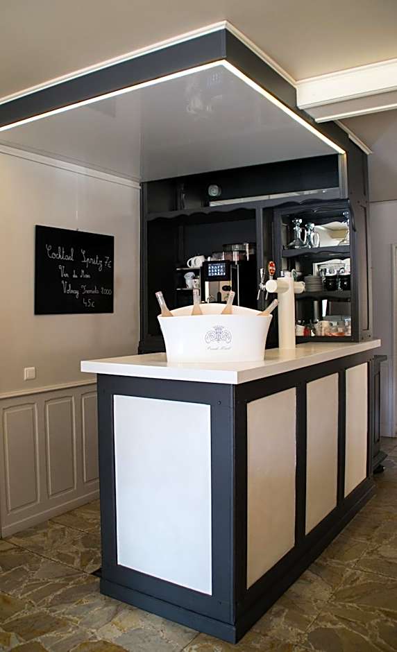 Le Rhien Hôtel-Restaurant