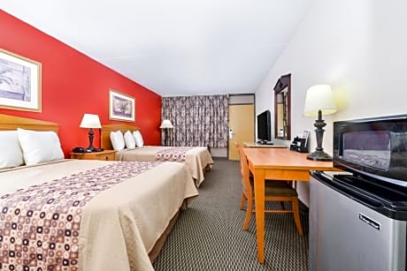 Double Room with Two Double Beds - Smoking