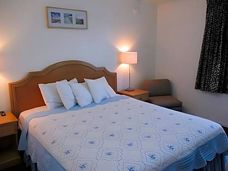 King Bed
