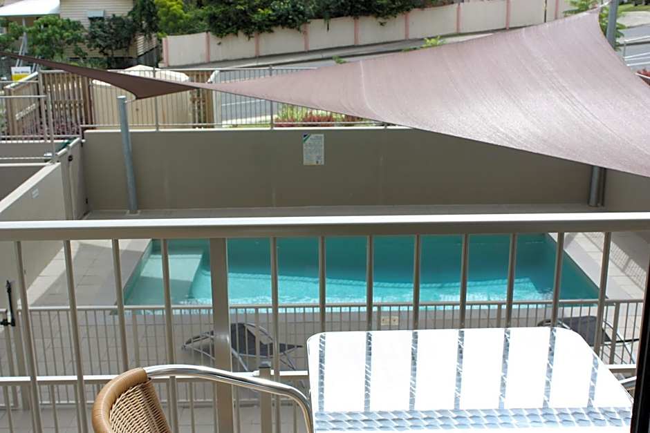 Gladstone Downtown Central Apartment Hotel Official