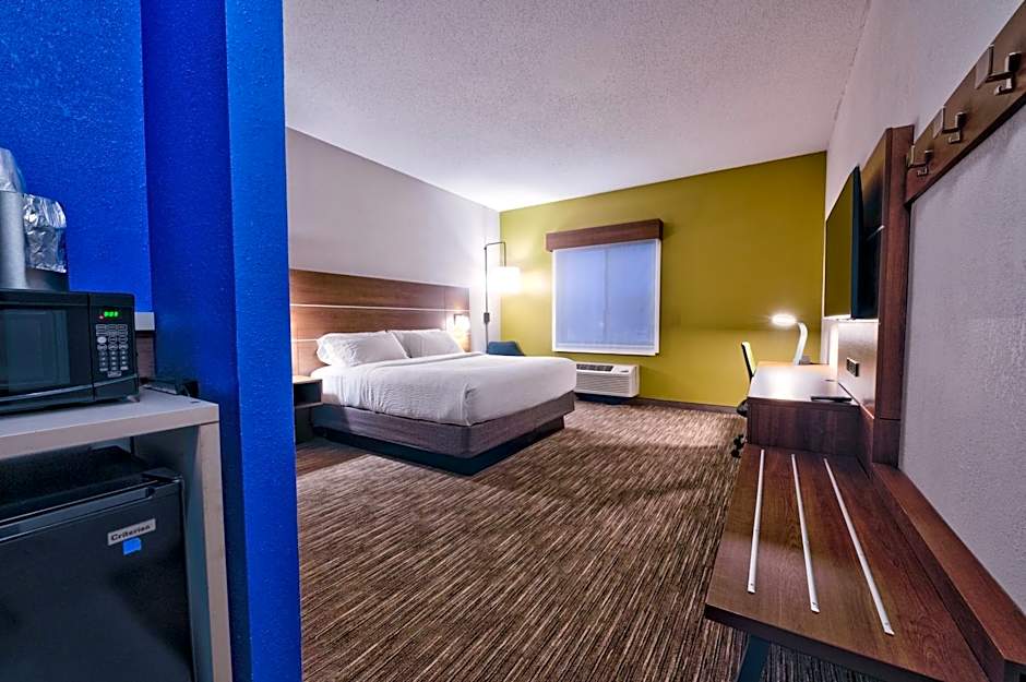 Holiday Inn Express Hotel & Suites Goshen By IHG