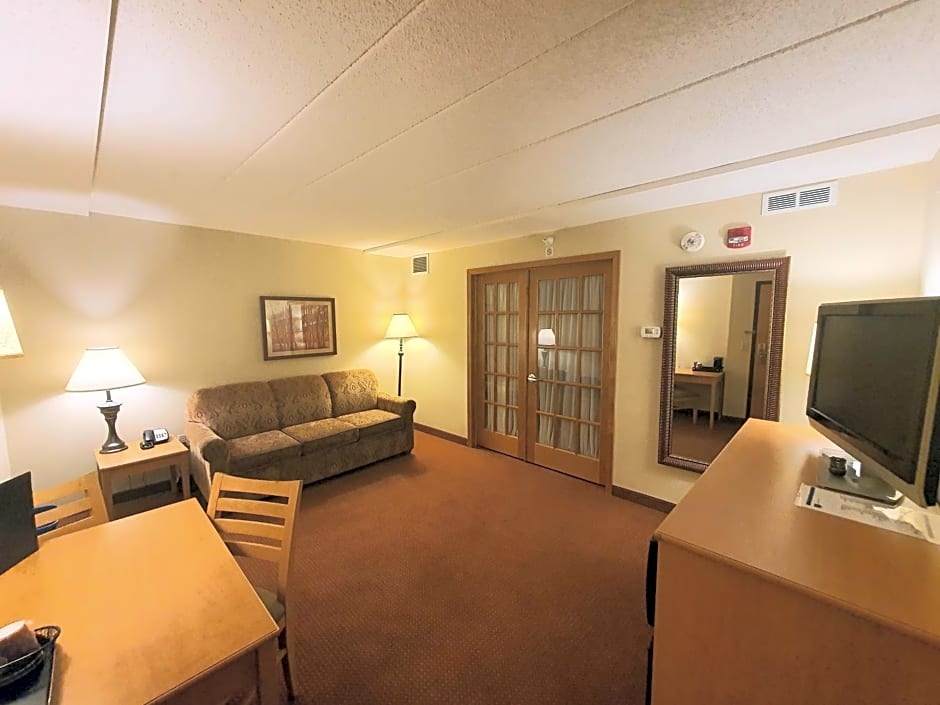 AmeriVu Inn and Suites - Waconia