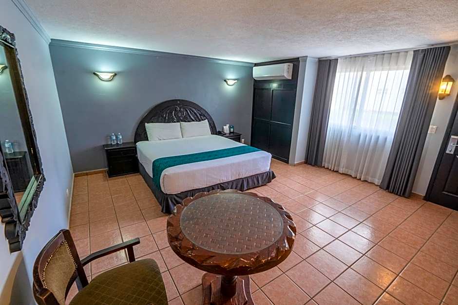 InHouse Select Hacienda Tres Rios