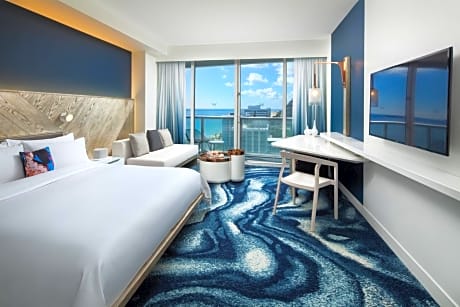 	 Spectacular King Room, Guest room, 1 King, Partial Ocean View, Balcony