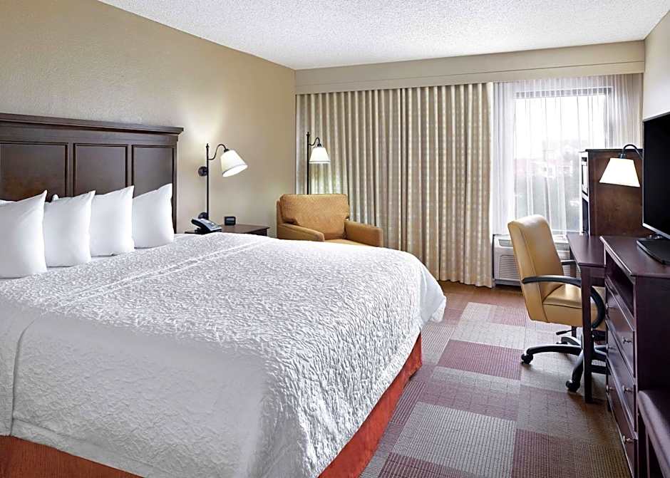 Hampton Inn By Hilton Dallas/Irving-Las Colinas