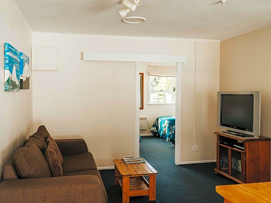 Tongariro Crossing Lodge