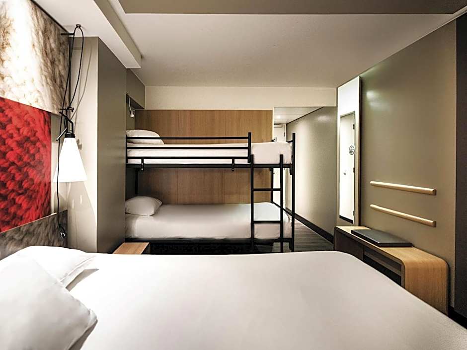 Ibis Amsterdam Centre