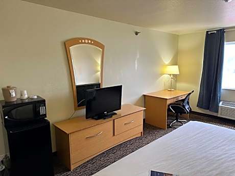 King Room - Non-Smoking