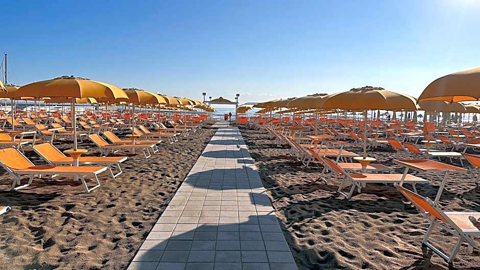 Hotel Mon Cheri