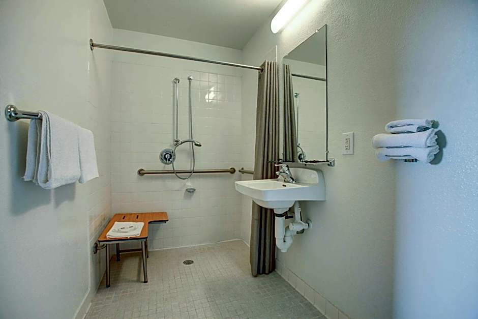Motel 6-Elkton, MD