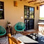 Pure Baja Private Suites-Upscale Property with Infinity Pool and Lush Gardens