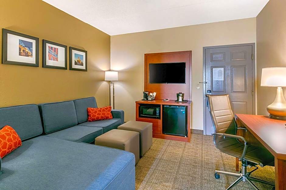 Comfort Inn & Suites Nashville Franklin Cool Springs