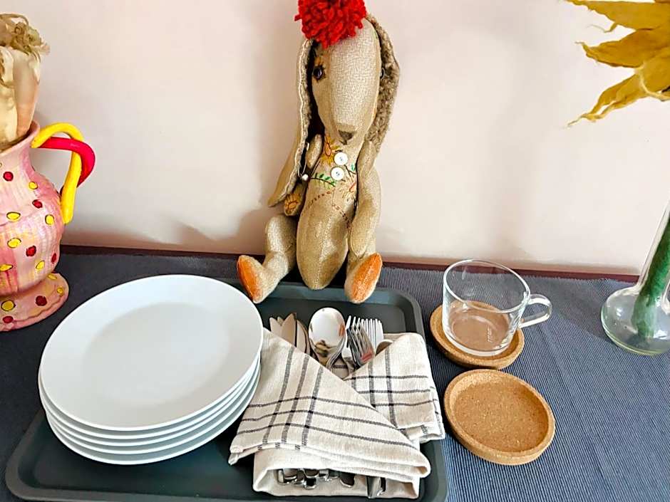 Rabbit's Loft - 2 Bedrooms, Theme Room, Free Parking