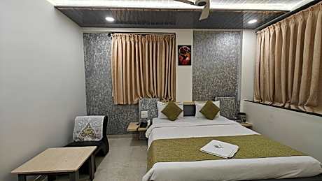 Hotel Cool Palace