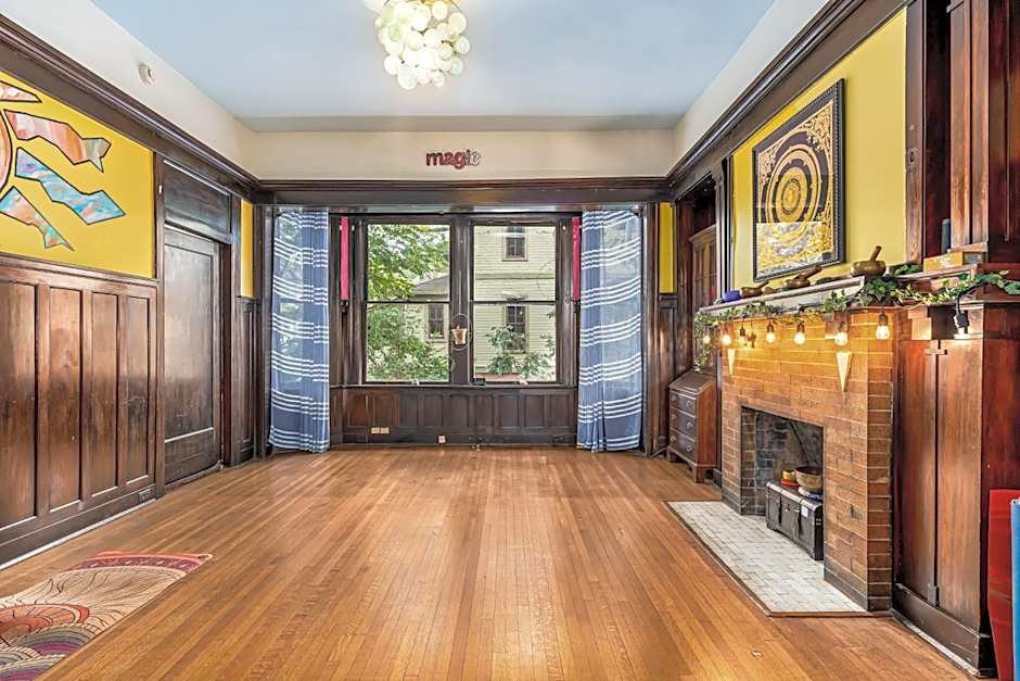 Birmingham Tree House