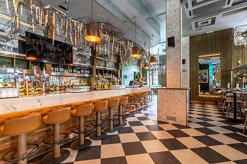 The Sir Thomas Hotel