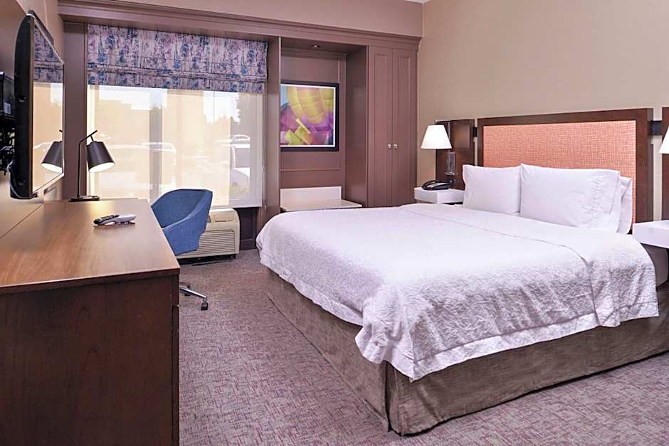 Hampton Inn By Hilton Albuquerque-University/Midtown