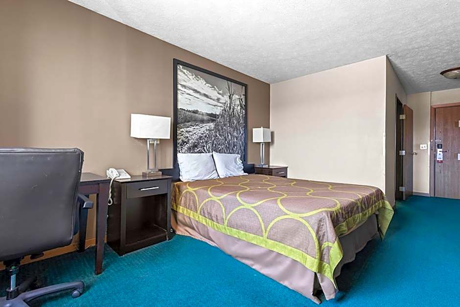 Burgundy Inn & Suites By OYO El Paso