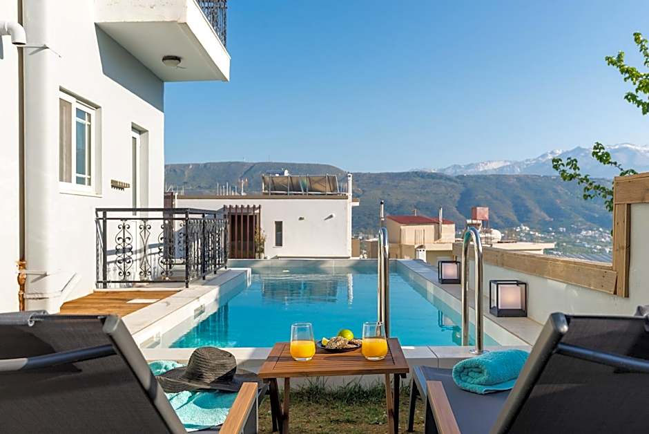 SeaviewHeaven - Private pool - Overlooking Chania