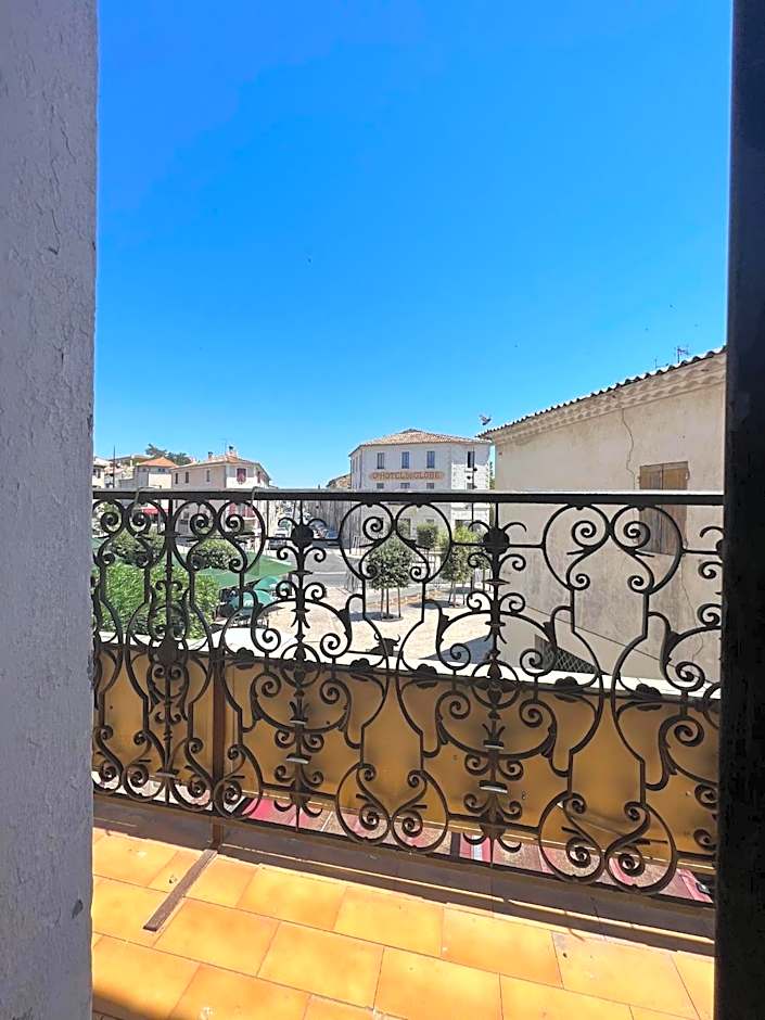 Hôtel Restaurant Le Saint Gillois