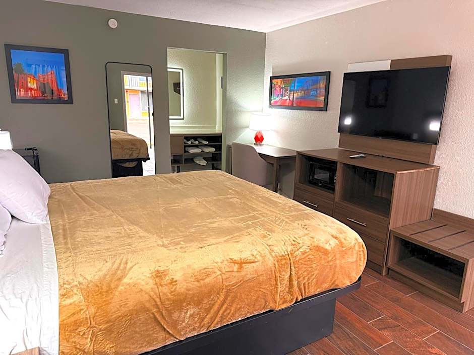 Americas Best Value Inn - Laredo