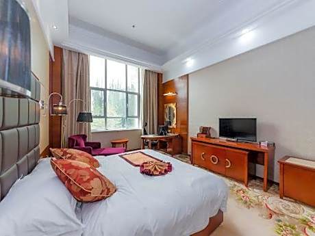 Bayin Guoleng Hotel