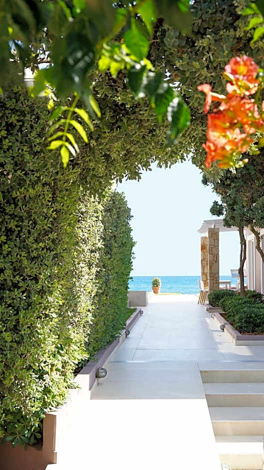 The Mini Beach Hotel