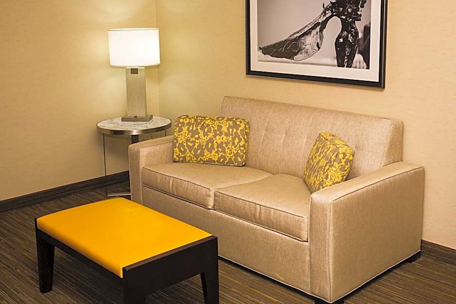 Wyndham Moline on John Deere Commons