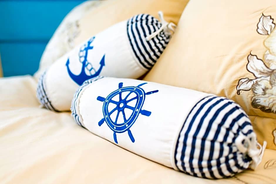 Madeira Park Oceanview Suites