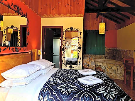 Suite with Hot Tub