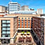 Courtyard by Marriott Richmond Downtown