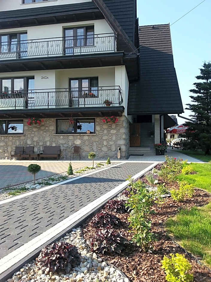 DOM WYPOCZYNKOWY ŻAK