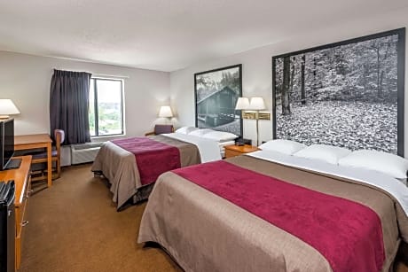 1 Queen Bed Efficiency Non-Smoking