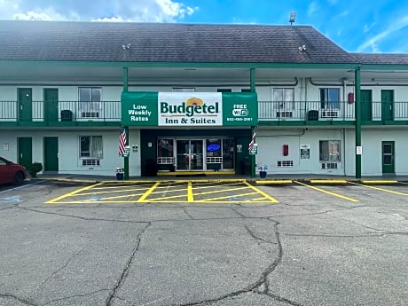 Budgetel Inn and Suites - Louisville