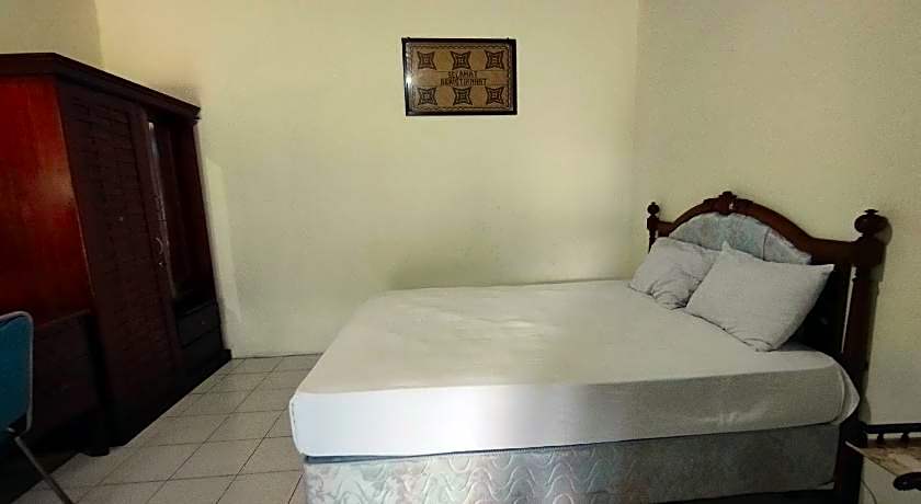 Hotel O Wisma Bunda Syariah Near Man Pinrang