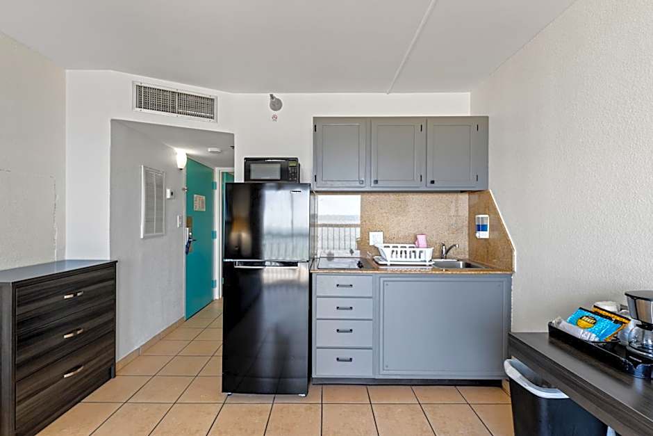 SureStay Studio by Best Western Virginia Beach Oceanfront