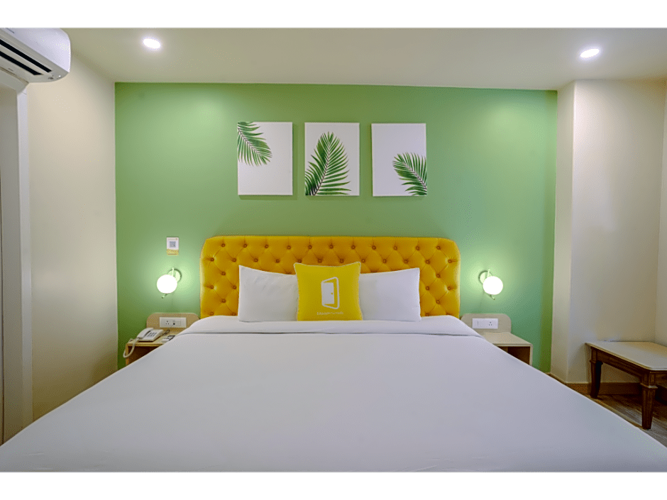 Bloom Hotel - Karol Bagh