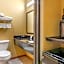 Quality Inn & Suites Lenexa Kansas City
