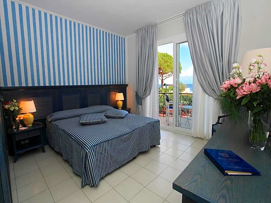 Hotel Desiree