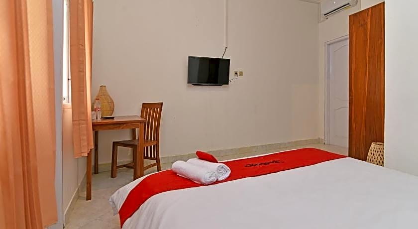 RedDoorz @ Jalan Gatot Subroto Denpasar