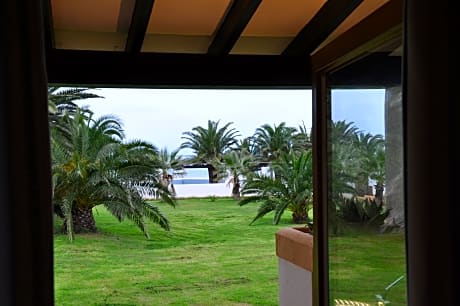 DOUBLE OR TWIN 2 ADULTS