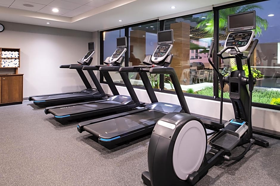 Home2 Suites By Hilton Tampa Downtown Channel District