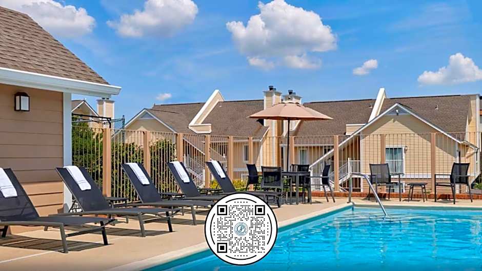 Sonesta Simply Suites Cleveland Airport