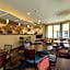 Holiday Inn Express Hotel & Suites Pittsburgh Airport By IHG