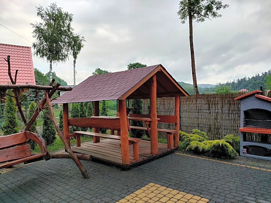 Domki i Pokoje u Borsa