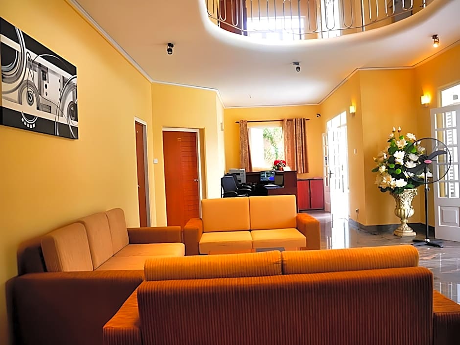 Grand 7 Hotel Thalawathugoda